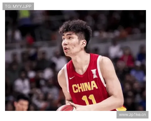 中国男篮险胜日本 余嘉豪成焦点